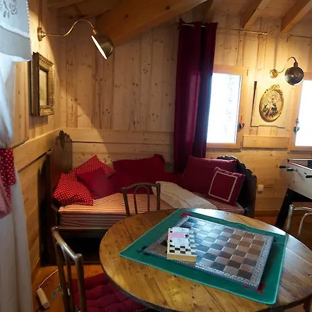 Bed & Breakfast Chalet Du Soula