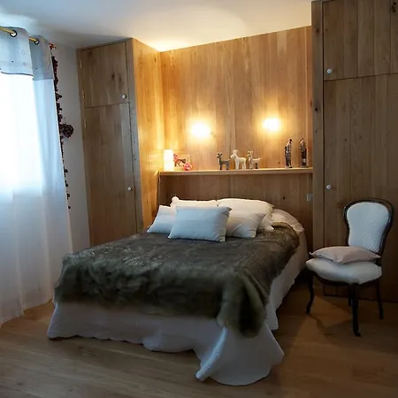 Bed & Breakfast Chalet Du Soula